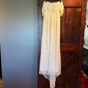 White lace maxi maternity dress with train